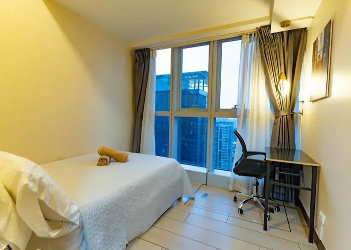 Spacious 3br In Uptown Bgc With King Size Bed, Near Malls And Restaurants Apartamento *