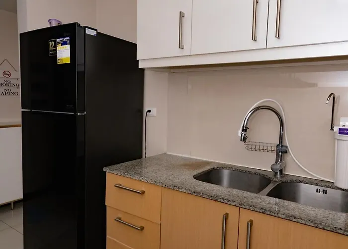 Apartamento Spacious 3br In Uptown Bgc With King Size Bed, Near Malls And Restaurants Manila