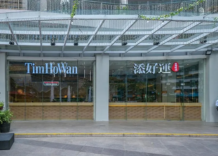 Spacious 3br In Uptown Bgc With King Size Bed, Near Malls And Restaurants Manila